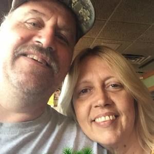 Meet your Posher, Laurie